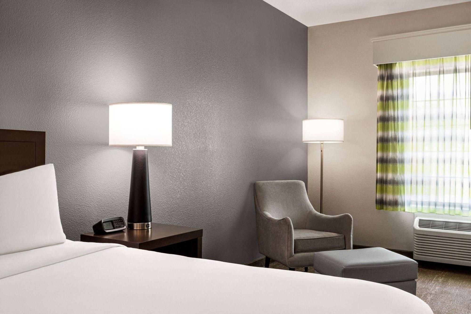 วินเกท บาย วินด์แฮม พอร์ต เวนต์เวิร์ท ซาแวนนาห์ แอเรีย Hotel พอร์ทเวนท์เวิร์ธ ภายนอก รูปภาพ